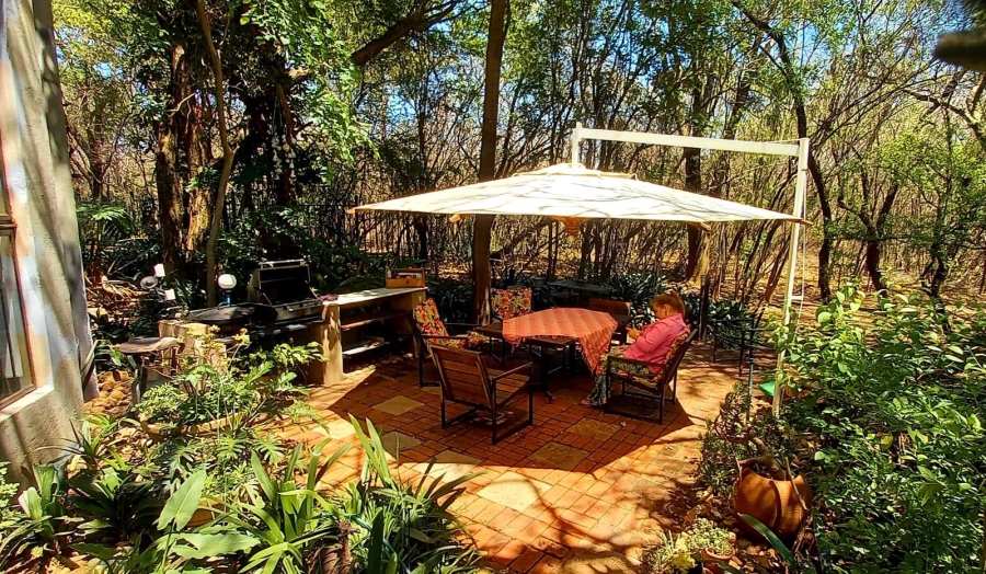 4 Bedroom Property for Sale in Hartbeespoort North West